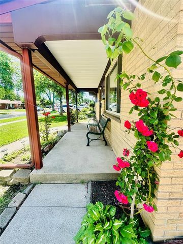 26373 Curie Avenue, Warren, MI 48091
