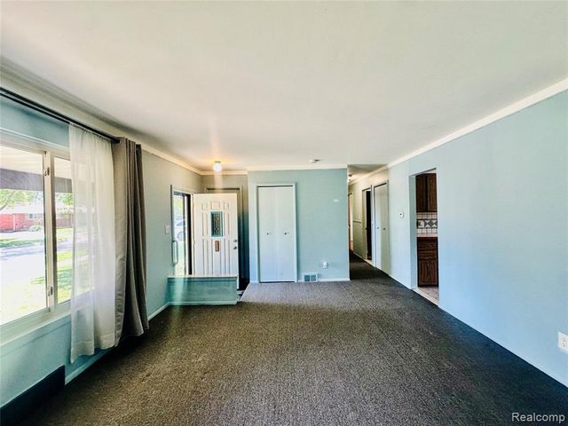 26373 Curie Avenue, Warren, MI 48091