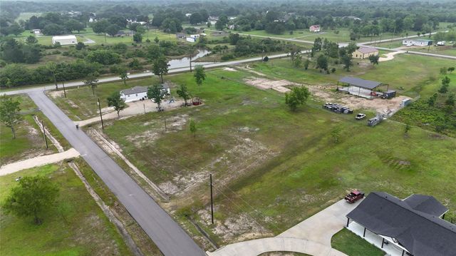 211 Road 48624, Dayton, TX 77535