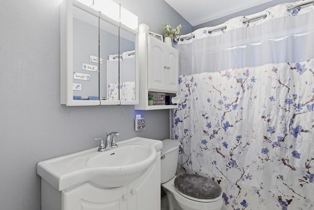 3803 S Lenox STREET, Milwaukee, WI 53207