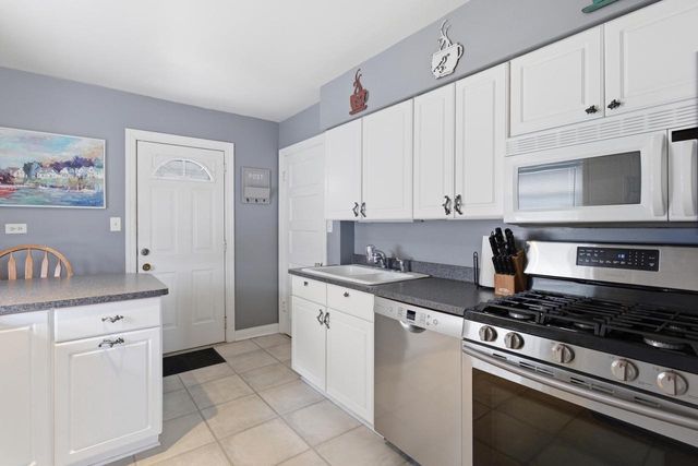 3803 S Lenox STREET, Milwaukee, WI 53207