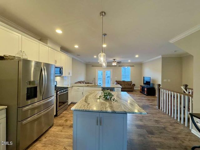 2223 Chattering Lory Lane, Apex, NC 27502