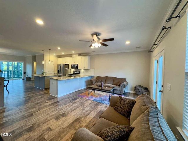 2223 Chattering Lory Lane, Apex, NC 27502