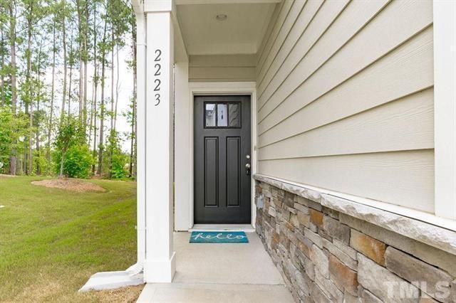 2223 Chattering Lory Lane, Apex, NC 27502