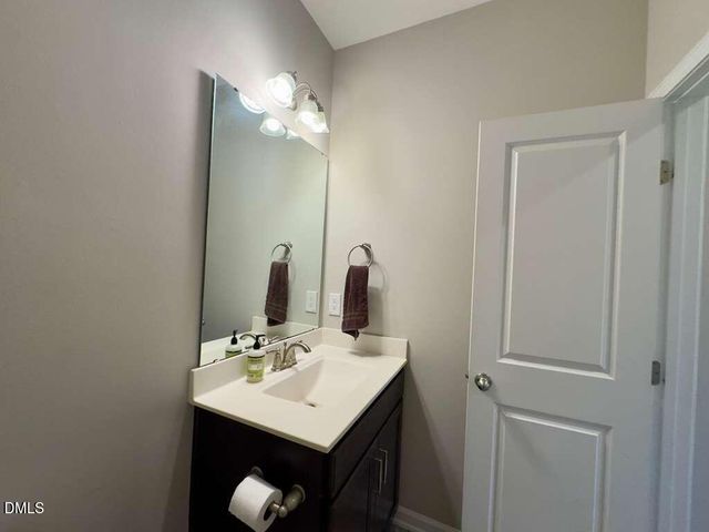 2223 Chattering Lory Lane, Apex, NC 27502