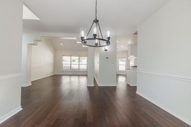 6102 Bon Terra DR, Austin, TX 78731