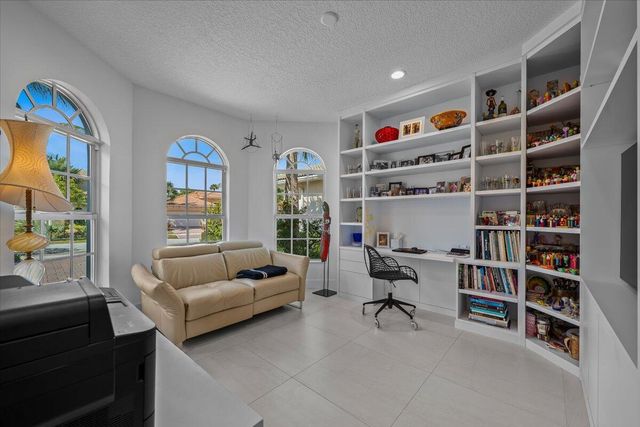 180 Carina Drive, Jupiter, FL 33478