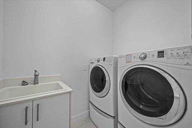 180 Carina Drive, Jupiter, FL 33478