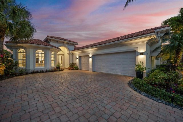 180 Carina Drive, Jupiter, FL 33478