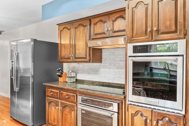 1159 South Belcrest Avenue, Springfield, MO 65804
