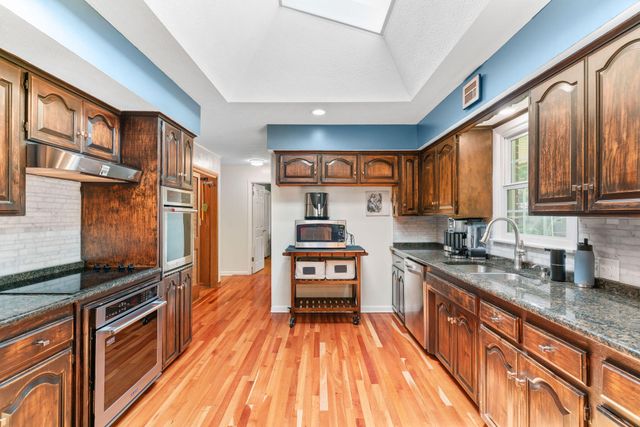 1159 South Belcrest Avenue, Springfield, MO 65804