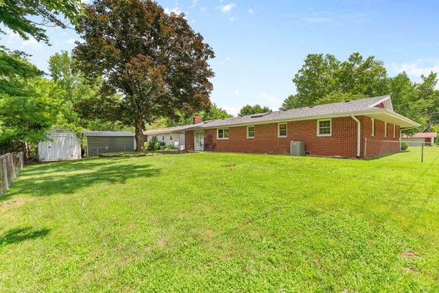 1159 South Belcrest Avenue, Springfield, MO 65804