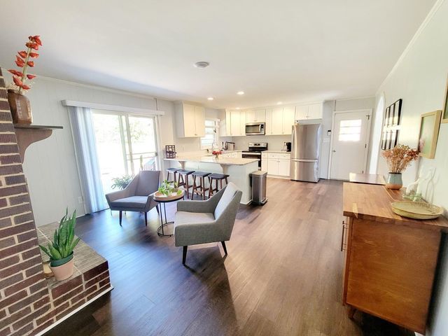 1517 Basewood Drive, Raleigh, NC 27609