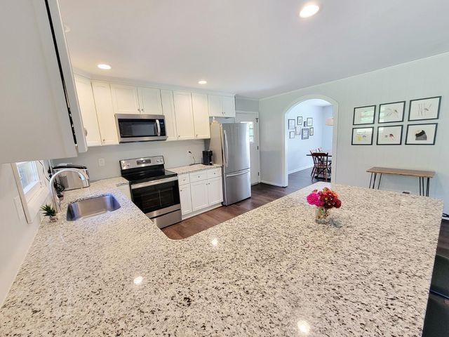 1517 Basewood Drive, Raleigh, NC 27609