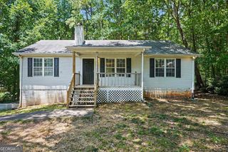 240 Spring Circle, Senoia, GA 30276