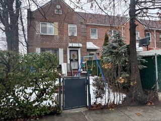 14411 75th Avenue, Flushing, NY 11367