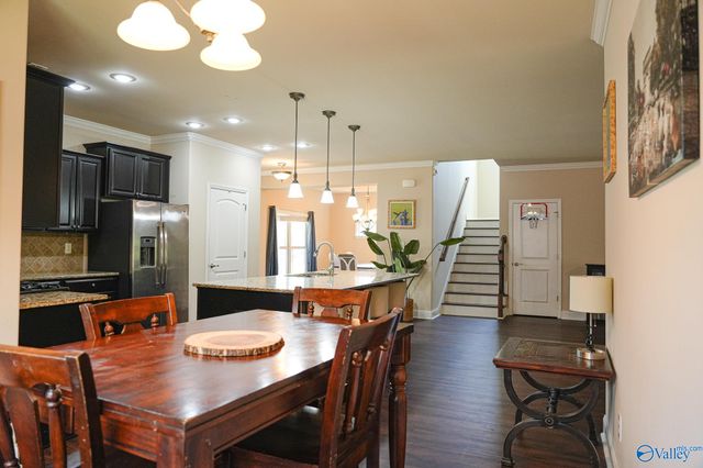 478 E Mossyleaf Drive, Huntsville, AL 35824