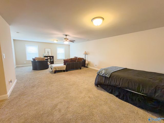 478 E Mossyleaf Drive, Huntsville, AL 35824