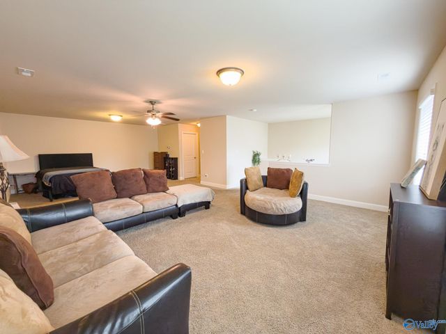 478 E Mossyleaf Drive, Huntsville, AL 35824