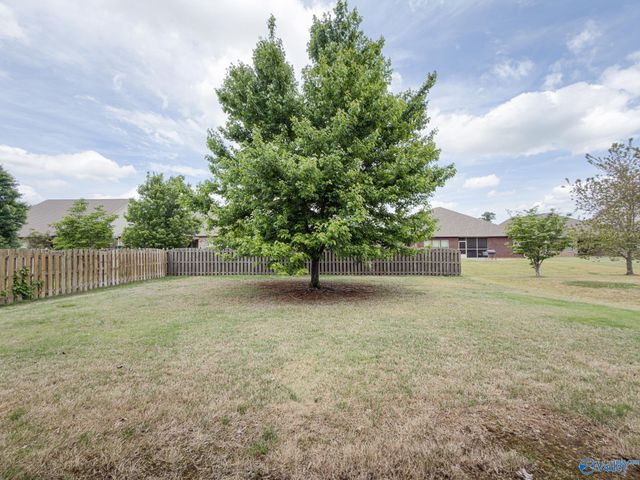 478 E Mossyleaf Drive, Huntsville, AL 35824
