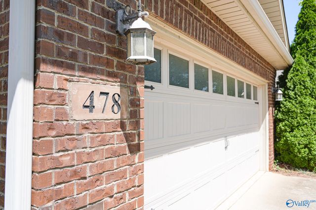 478 E Mossyleaf Drive, Huntsville, AL 35824