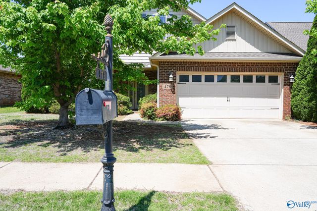 478 E Mossyleaf Drive, Huntsville, AL 35824