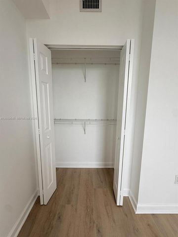 357 Almeria Ave 802, Coral Gables, FL 33134