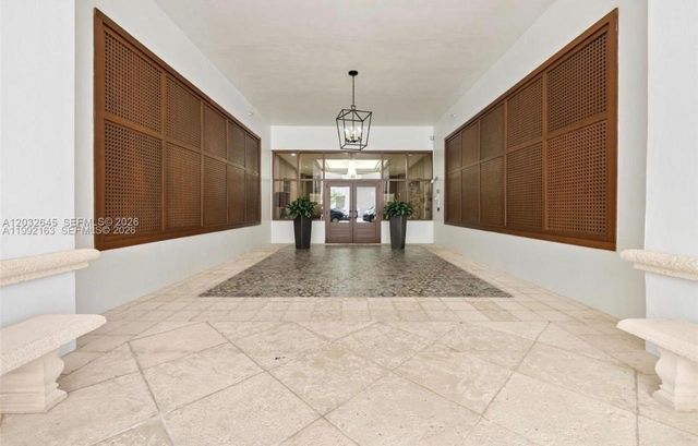 357 Almeria Ave 802, Coral Gables, FL 33134