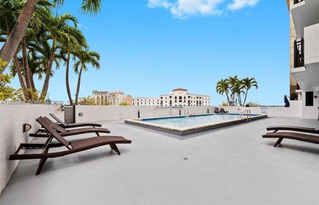 357 Almeria Ave 802, Coral Gables, FL 33134