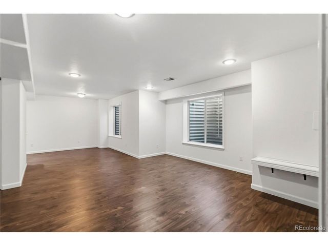 5943 S Xenophon Ct, Littleton, CO 80127