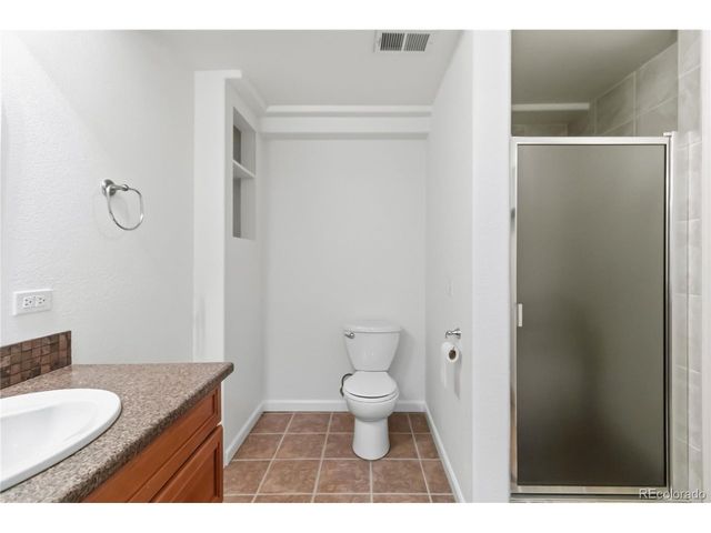 5943 S Xenophon Ct, Littleton, CO 80127