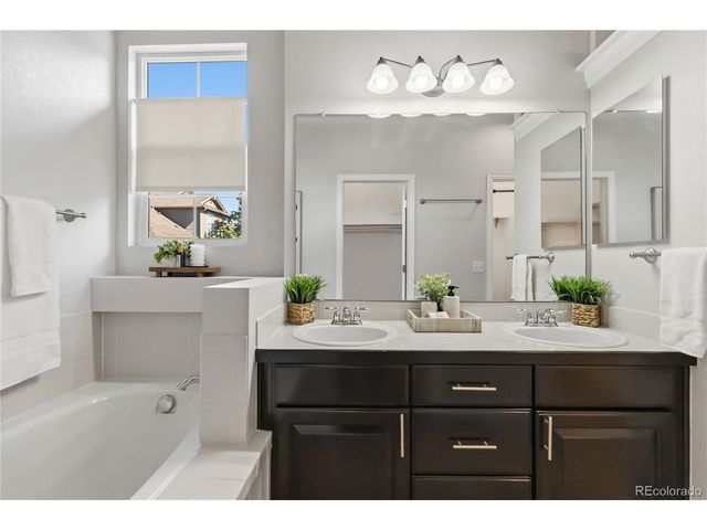 5943 S Xenophon Ct, Littleton, CO 80127