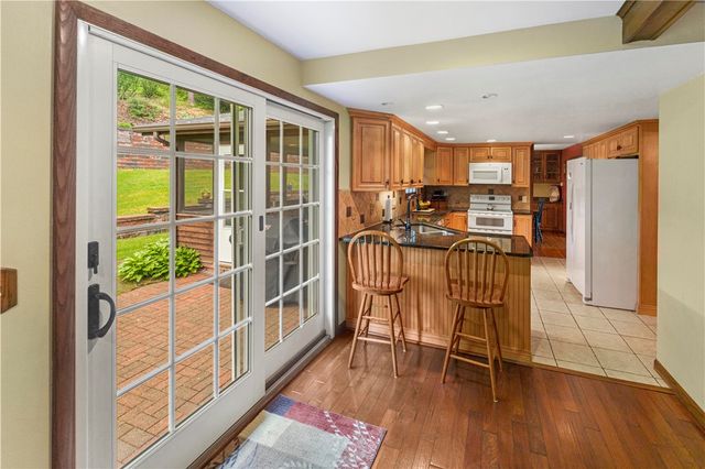 640 Westland Dr, Richland, PA 15044