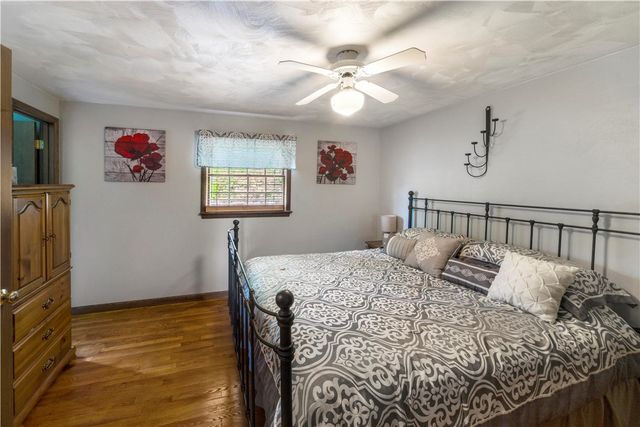 640 Westland Dr, Richland, PA 15044