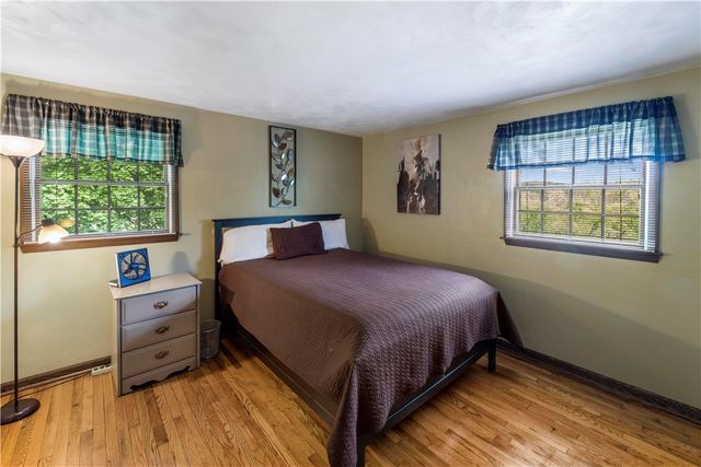 640 Westland Dr, Richland, PA 15044