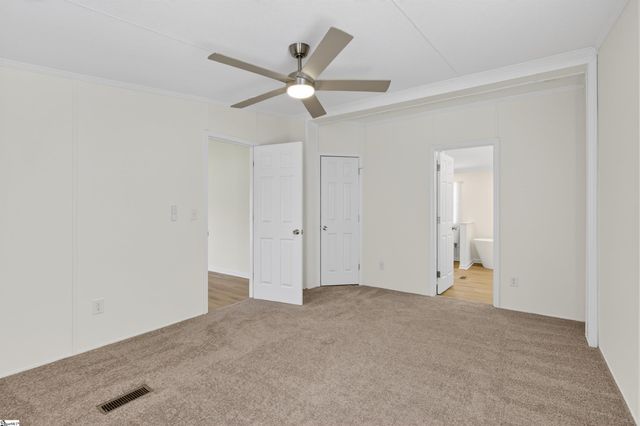 3589 Neely Ferry Road, Laurens, SC 29360