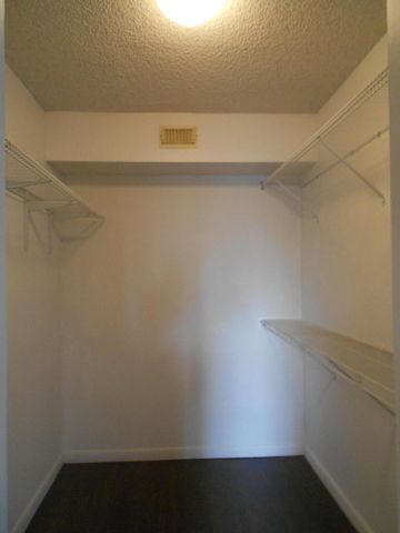 8977 Wiles Road 203, Coral Springs, FL 33067