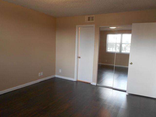 8977 Wiles Road 203, Coral Springs, FL 33067
