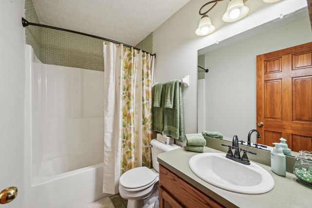6153 County Road 18, Bellefontaine, OH 43311