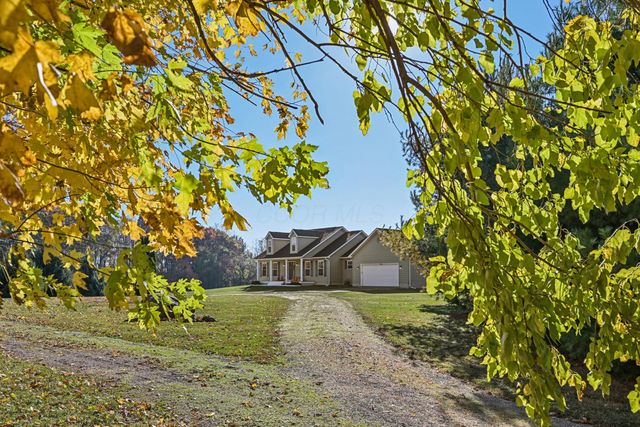 6153 County Road 18, Bellefontaine, OH 43311