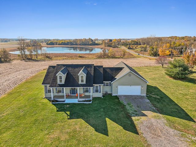 6153 County Road 18, Bellefontaine, OH 43311