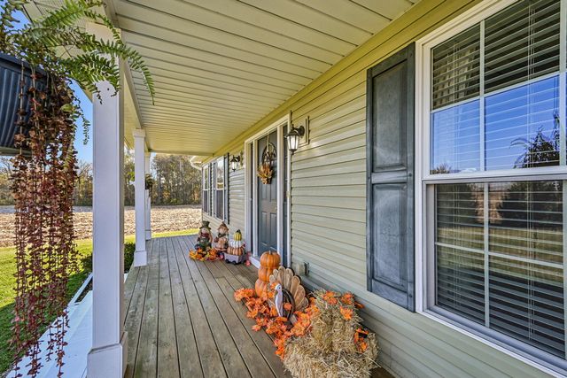 6153 County Road 18, Bellefontaine, OH 43311