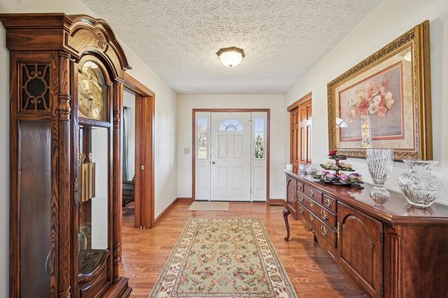 6153 County Road 18, Bellefontaine, OH 43311