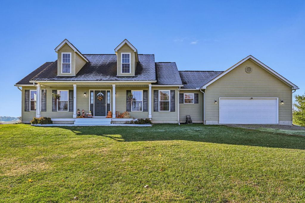 6153 County Road 18, Bellefontaine, OH 43311