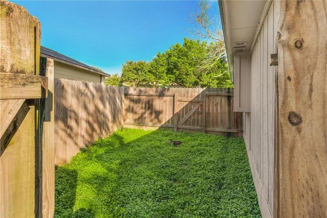 11931 Rosethorn DR, Austin, TX 78758