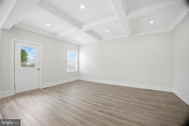 8 KESSEL RUN, Berlin, NJ 08009