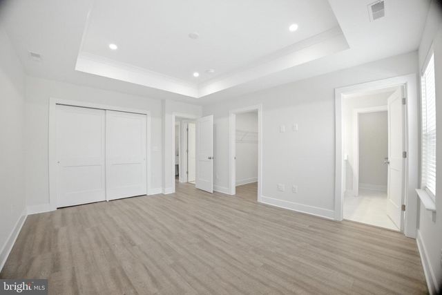 8 KESSEL RUN, Berlin, NJ 08009