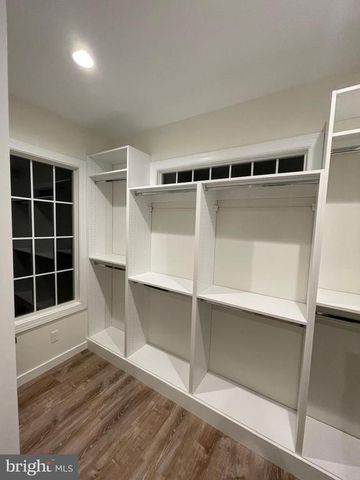 11612 LONGSTREET DR, Spotsylvania, VA 22551