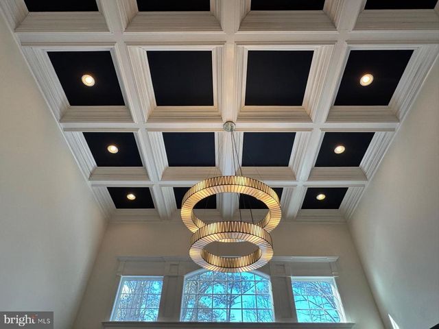 11612 LONGSTREET DR, Spotsylvania, VA 22551