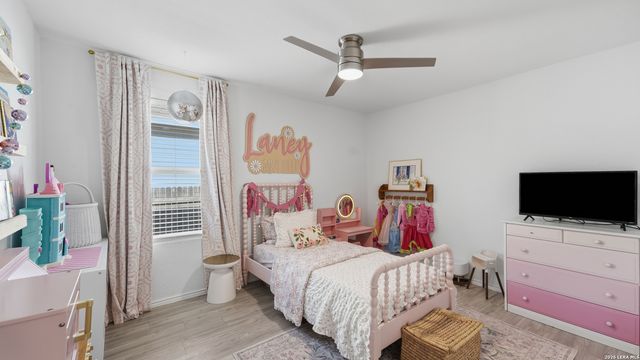 5762 Companion Loop, Bulverde, TX 78163